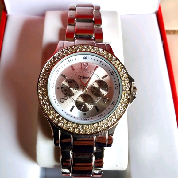 Style&Co Ladies Stainless Steel Watch New - Picture 1 of 7